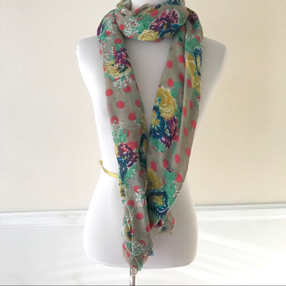 PacSun Women’s Floral Scarf - Picture 5 of 6
